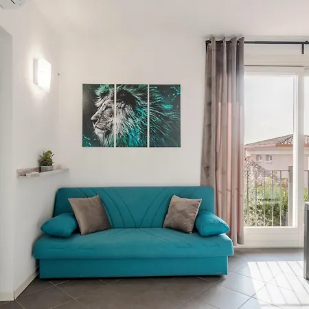 Apartament Design & Relax Sul Di Garda Montinelle